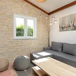 Villa Alemka - Island Of Krk By Guide