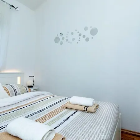 Alemka - Island Of Krk By Guide * Gostinjac