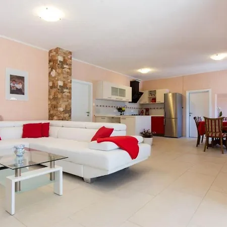 Alemka - Island Of Krk By Guide *